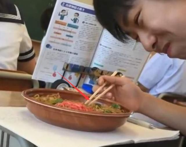 避开|学生党想“越长越漂亮”请避开这“3行为”,拉低颜值可别哭