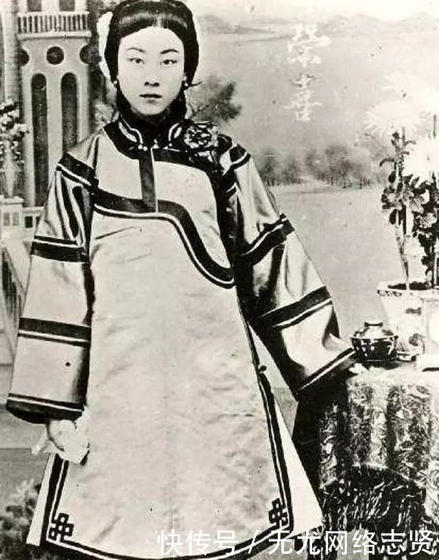 老照片|晚清女性珍贵老照片,慈禧年轻时很美