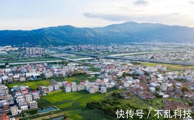 权利人|农村不动产权证陆续下发，这些内容必须看清，否则吃亏的是自己