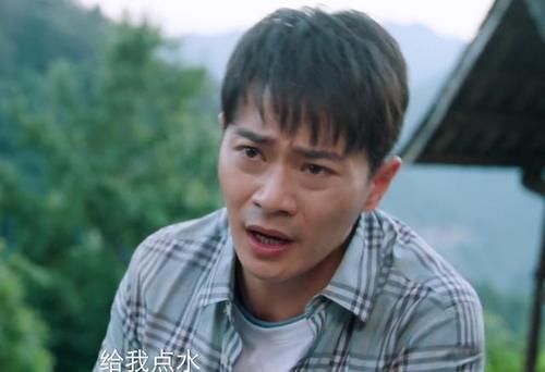 电视剧|曹骏:凭演技翻身,在主旋律电视剧中表现惊艳一天获2家央媒力挺