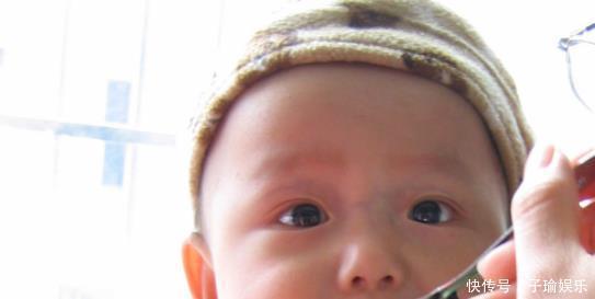 积食|比面条还不如别再给娃吃4种辅食了,“毁”了脾胃宝宝长不高