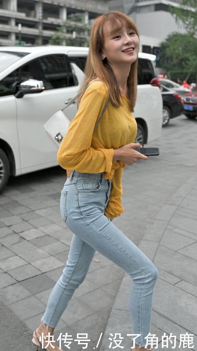 芒果黄雪纺衫配牛仔长裤,高挑优雅,彰显现代女性气质