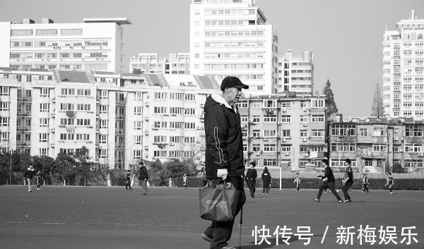 癌症|65岁大爷,十年前查出癌症,至今未复发,他总结出与癌共存的方法