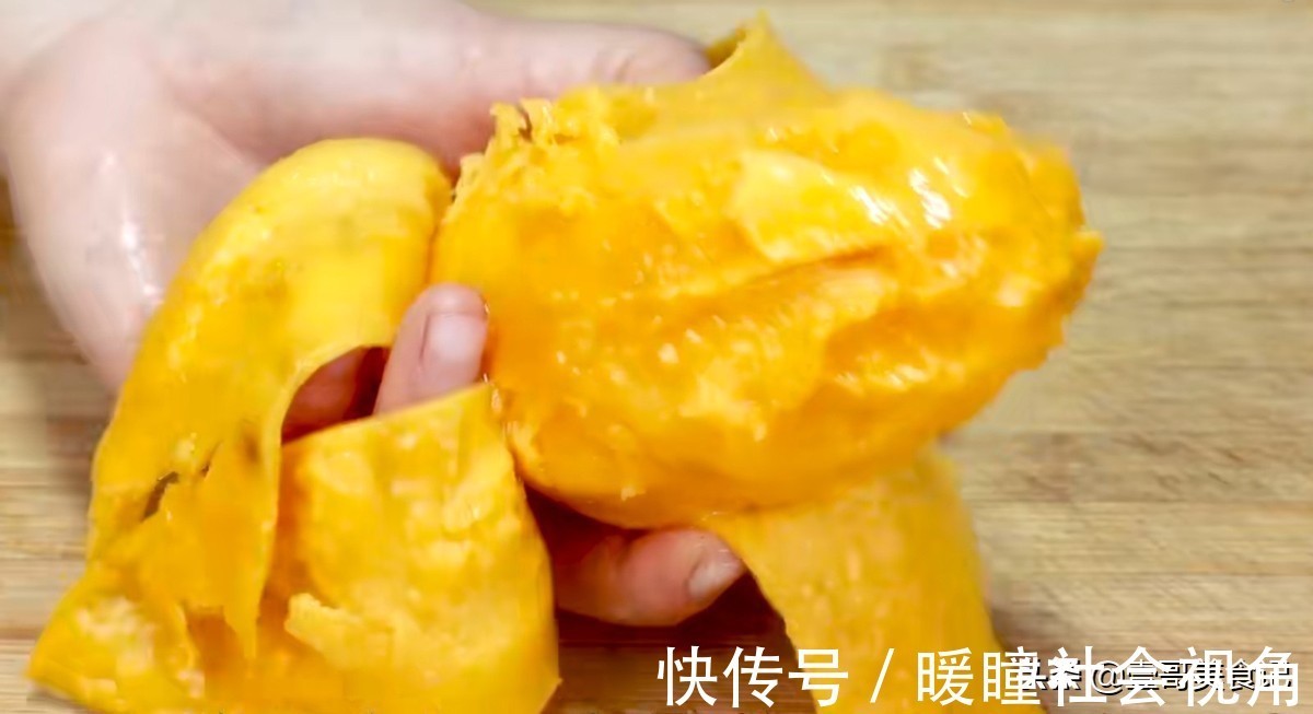 果肉|今天才知道,原来剥芒果这么简单,只需一根筷子,不脏手不流汁