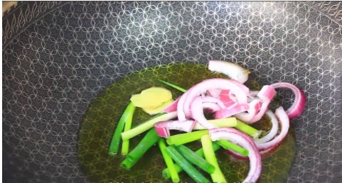 吃法|吃饺子,别总用猪肉,教你秘制吃法,鲜嫩多汁,很多人没吃过