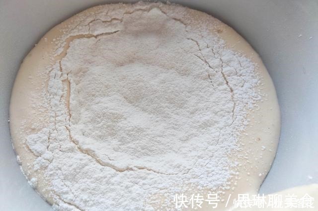 厨师机|自制老式脆皮蛋糕,无需一滴水,学会不用买着吃,健康又放心