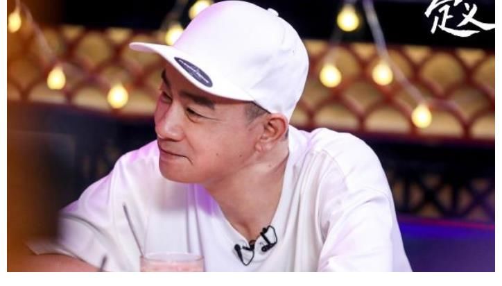 姐姐們|《定義2021》無評分，易立競不再犀利和毒舌，這還是她嗎？