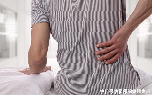 骨科主任不论男女,日常多吃3物,增加骨密度,缓解骨质疏松