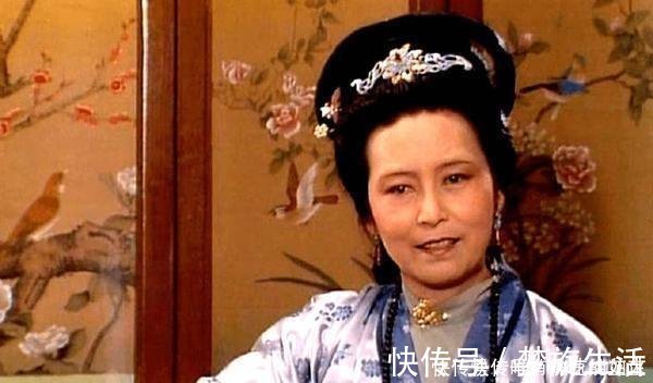 王夫人！王子腾夫人请客，贾母执意要黛玉同去，用意不言自明