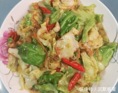  包菜才会更加|炒包菜时，包菜不要直接下锅炒！很多人不懂，难怪不好吃