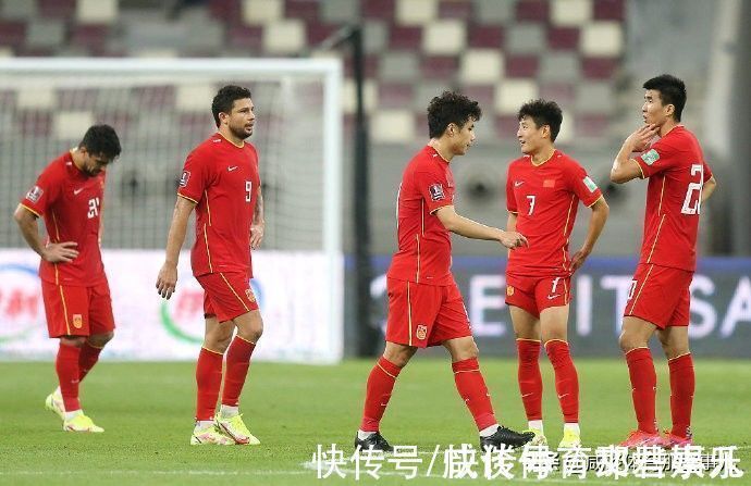 国足|国足被淘汰概率98%!洛国富、阿兰挨批,京媒评价:他们帮助有限