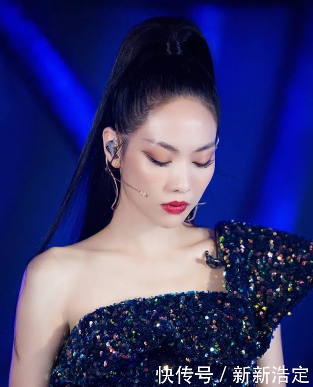 美丽无死角的女孩，都把发型换成了这些样子