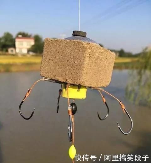 翻板|海竿钓鱼，用翻板方块料好还是用爆炸钩好，有什么优缺点？