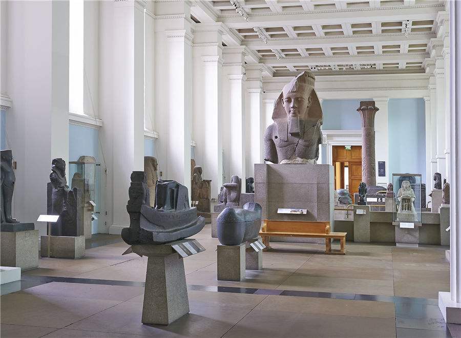 霍克森$大英博物馆的橱窗中,放着一把普通锤子,为何游客都喜欢看它一眼