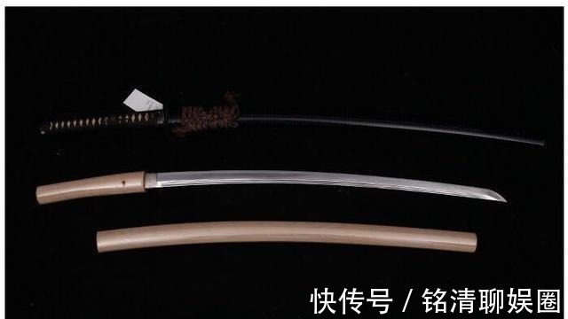 刀匠!网友花了12万的年终奖, 买了一把日本武士刀, 你觉得怎么样