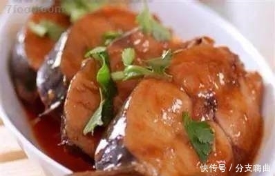 香菜|鱼这样吃,既补脑又美味,赶紧学会给你家人做一道