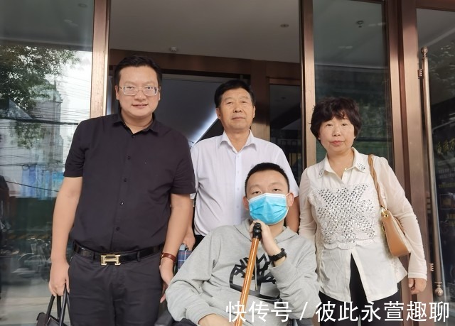 梦一场|威回归指日可待?威舅舅谈两个妈妈对威的态度