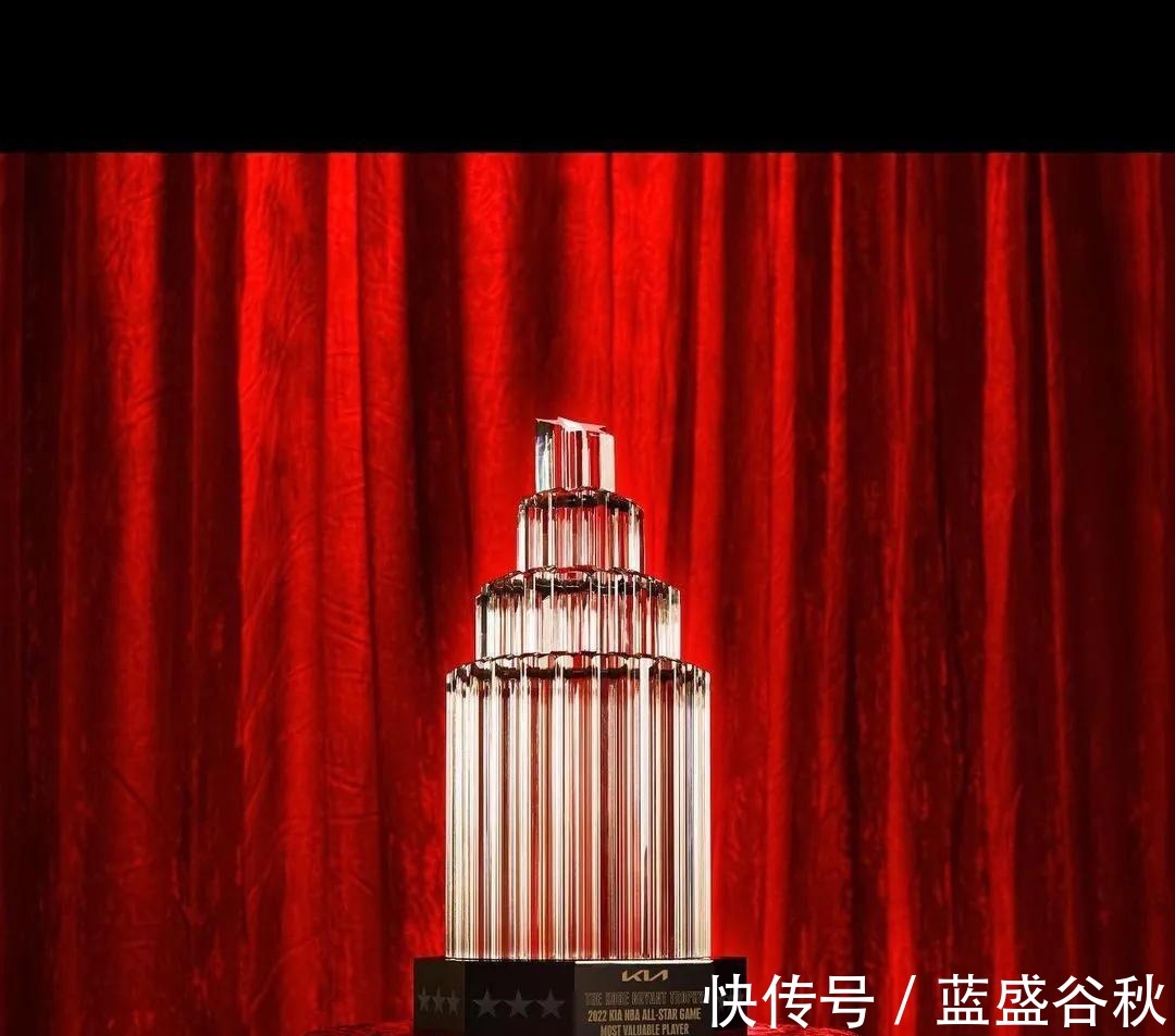 球衣|瓦妮莎发文介绍NBA新设计的全明星MVP科比布莱恩特奖杯的意义!