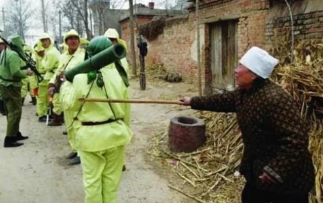 神剧|真实的鬼子进村是怎样的？看完照片，才知道神剧都是忽悠人的