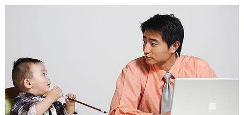 宝妈|孩子有以下表现,说明已自卑入骨,不少家长还沾沾自喜觉得是好事