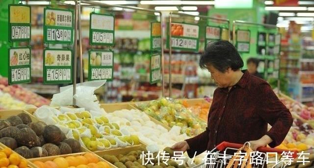 互联网时代|全国超市进入“倒闭潮”：一年倒闭上千家，你有多久没逛过超市？