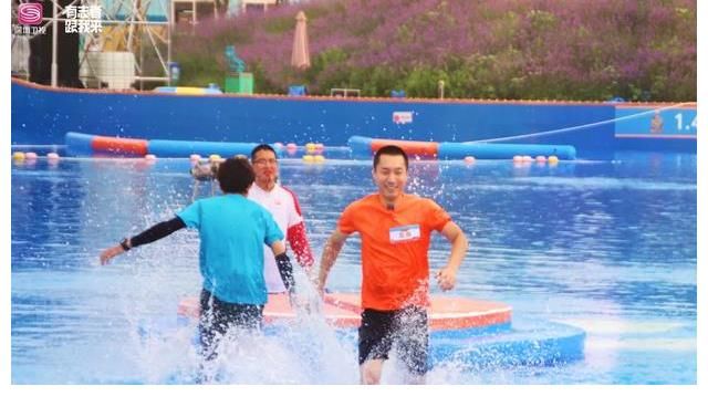 压力|玩水也要内卷?来自节目组和咏春拳的压力,我感受到了