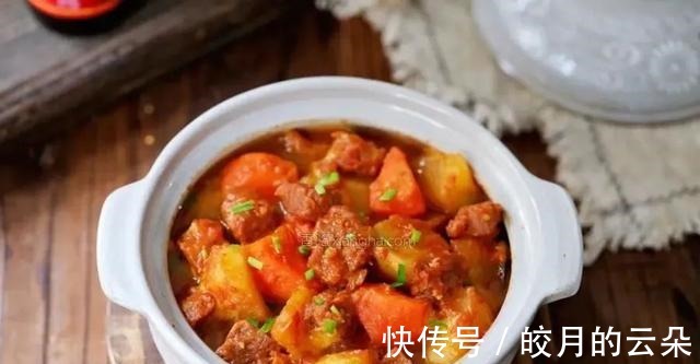 切块|番茄的“黄金搭档”不是鸡蛋,而是不起眼的它!常吃养脾胃还降压!