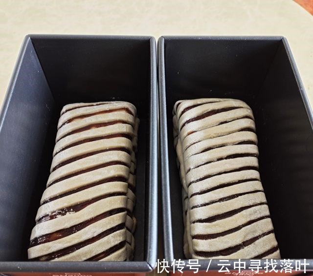 枣泥豆沙吐司(一次发酵)!