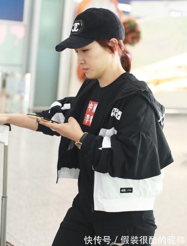 面料|没得金牌的刘诗雯脱下队服也可爱,休闲造型太舒适,低马尾显元气