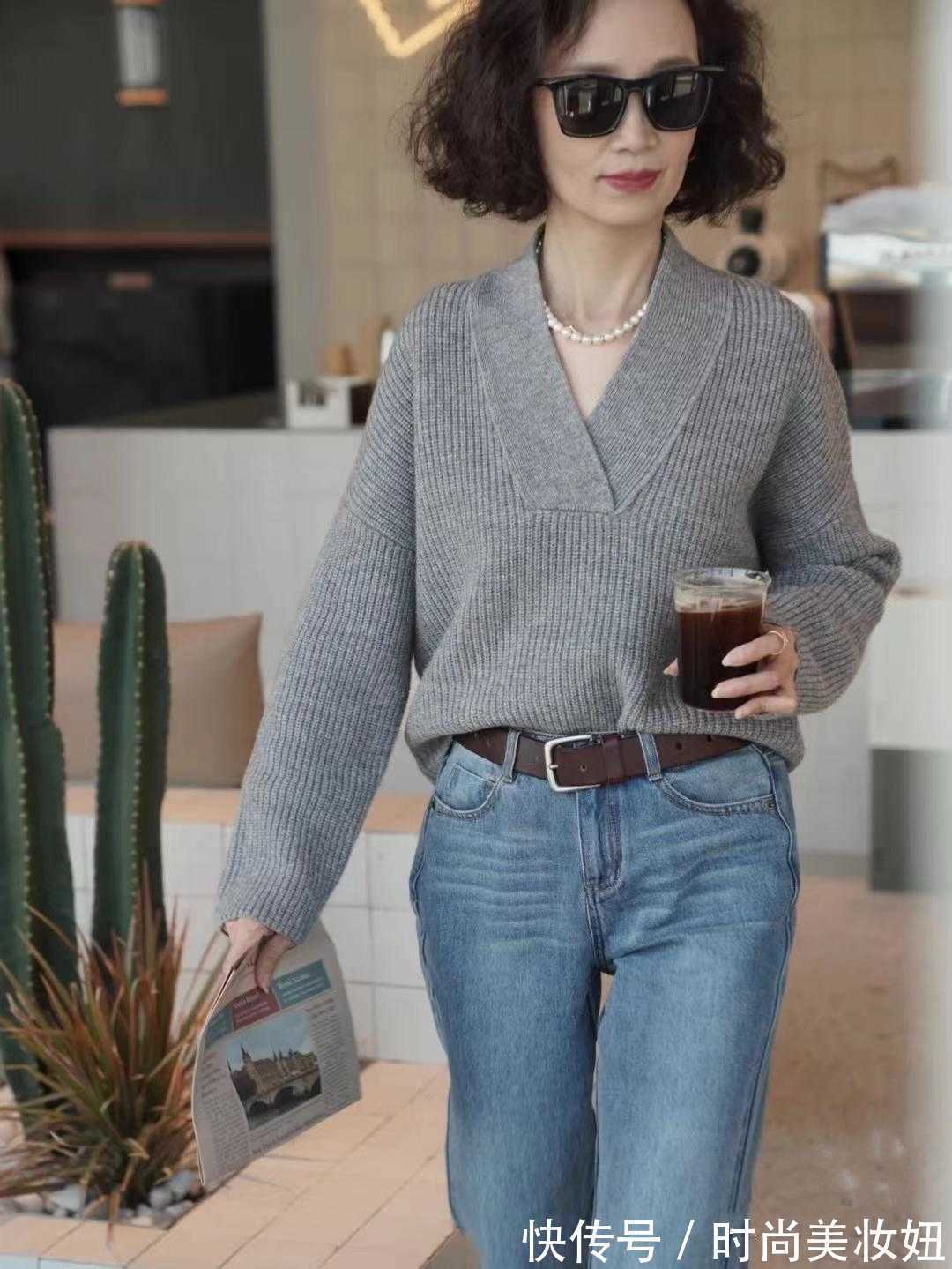 灰色 上了年纪的女人,建议多穿“高级灰”,显气质又得体大方,真高级