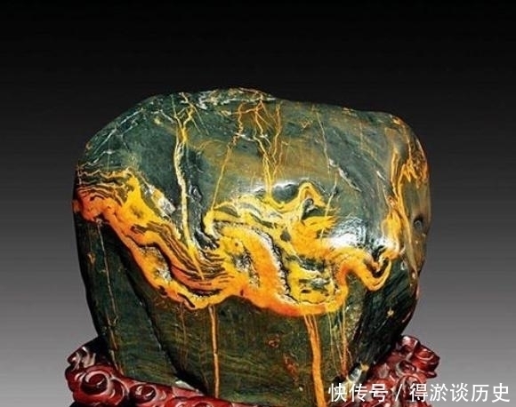 金沙彩玉石|一块其貌不扬的石头,竟然价值8亿,到底是什么石头这么贵