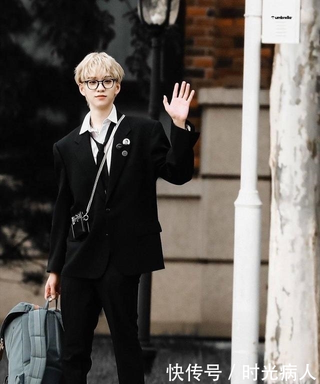 余景天因父母原因而要求退赛