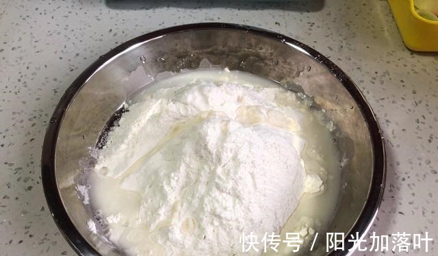 包子|家有孩子,早餐别再吃包子饼粥了,用面粉这样做,3分钟解决1大碗!