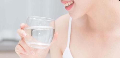 养生|早上是“养生黄金期”,晨起记住“3做,3不做”,有助于长寿