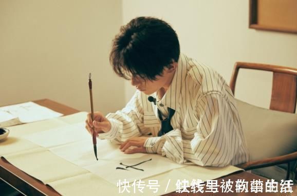 高中生$高中生独创“刺猬”字体,好像容嬷嬷附体,老师看完直呼“扎心”