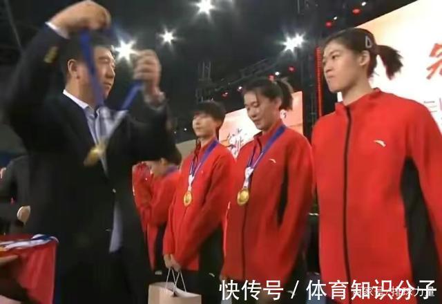 郎平|李盈莹:生不逢时,中国女排已走入低谷;奋起直追,早日重返巅峰