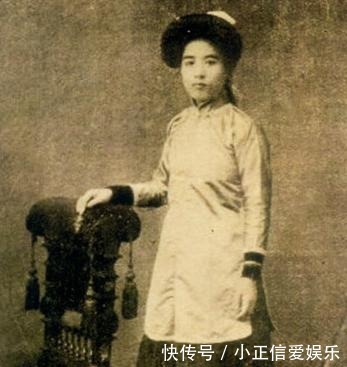 民国第一才女,二十岁登顶文坛,三十岁任总统秘书,晚年皈依佛门