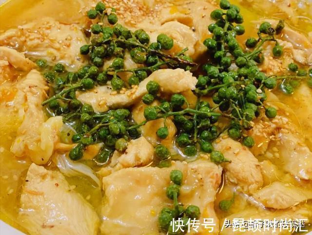 鸡胸肉|家常美食推荐：蒜香土豆炖鸡腿，橙香大蒜黄油炒蛤蜊，酸汤鸡胸肉