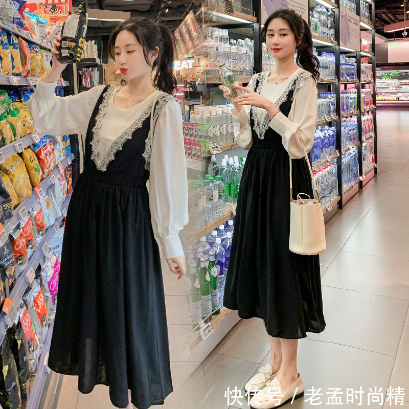 时装面料 选择的是比较高档的时装面料,柔软且舒适,你需要用心去感受它的品味。