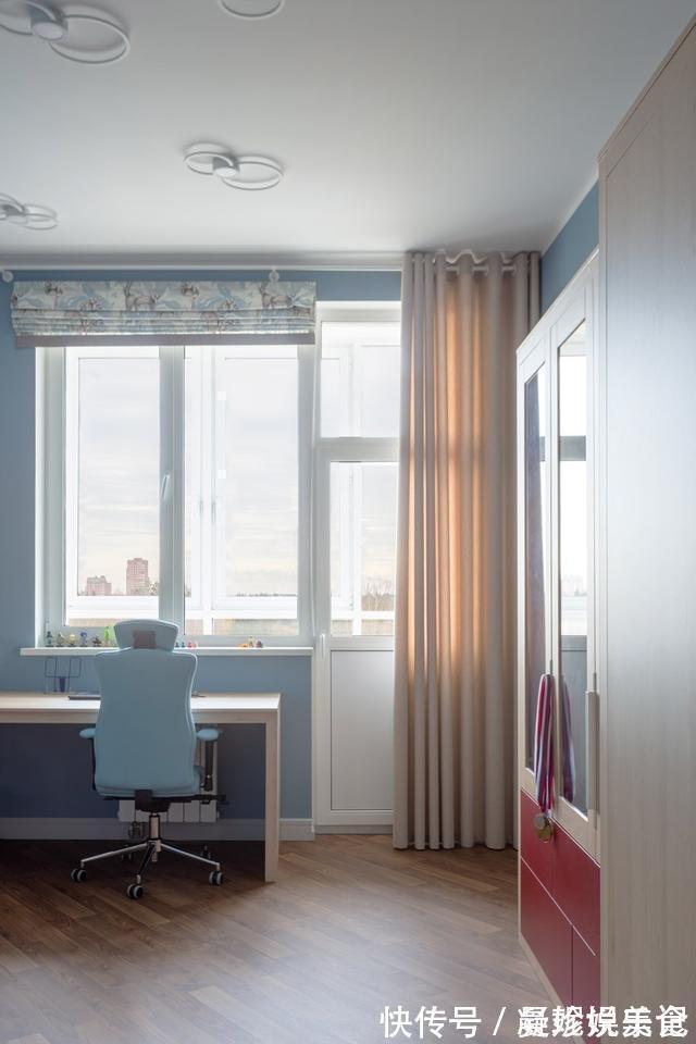 墙面|130平各个空间几乎空无杂物,我是没看出来,屋主一家已住10年