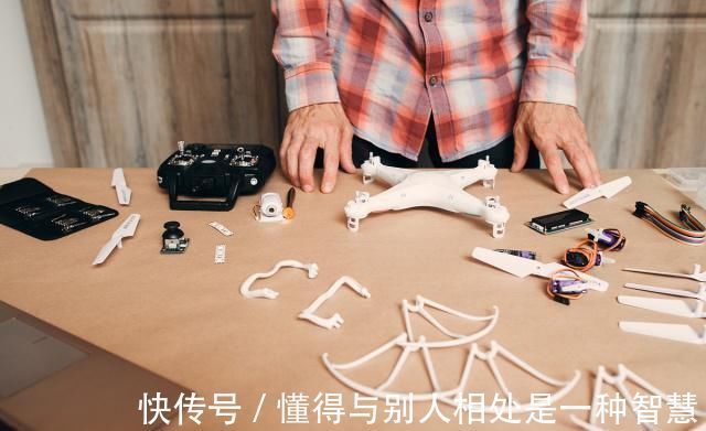 孩子|孩子3岁前有这四种表现,不是调皮是聪明,家长别埋没了他