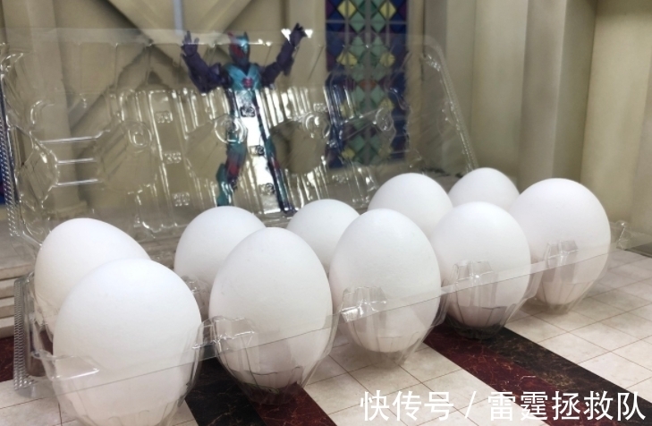 revice|假面骑士revice爆诞恐龙装动周边 小杂烩能力齐聚 这鸡蛋真的能吃