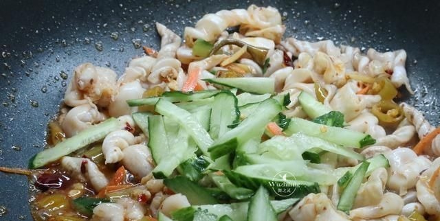 疲劳|疲劳最怕这个菜,三天两头吃,腰好骨头硬朗,25元一斤也要买