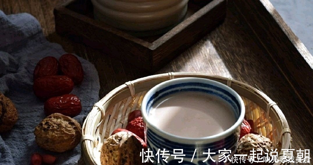 黄无光泽|皮肤暗黄无光泽,早餐就喝“它”,做一碗才2块钱,真是太值了!