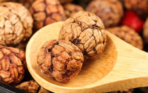  不管炖什么肉，只要多加“2种”辛香料，肉越炖越香，越炖越入味