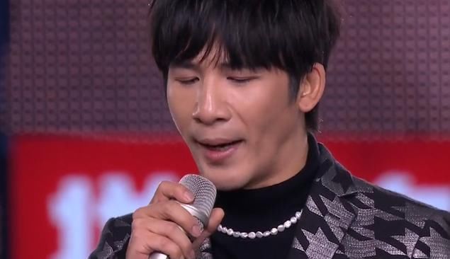 主持人|跨年晚会齐翻车,b站2亿观众失望而归,芒果老牌主持脸面不保