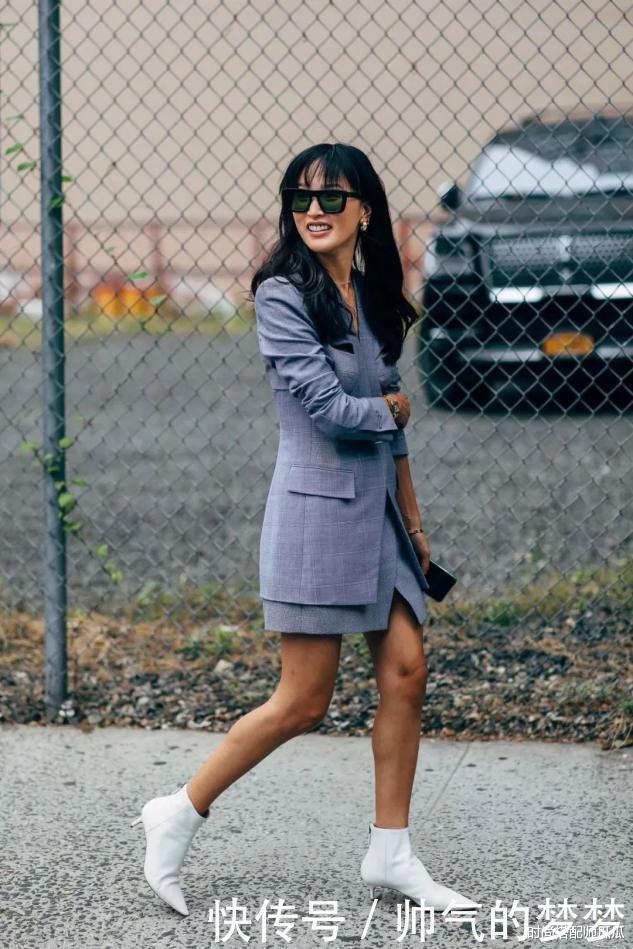 小白鞋已经不时髦了!裸靴才是今年的“宠儿”,这样搭气质翻倍