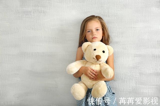 外部世界|武志红:常被打骂的孩子,遇到挫折时容易产生“我不配活”的感觉