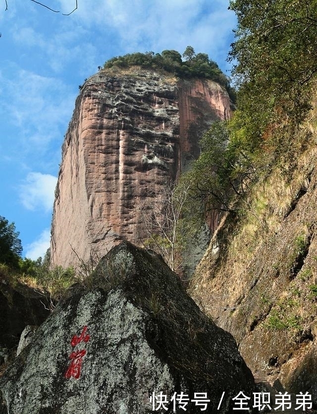 自驾泰宁，看丹霞地貌读沧海桑田的变演，探寻深山中遗失的古村