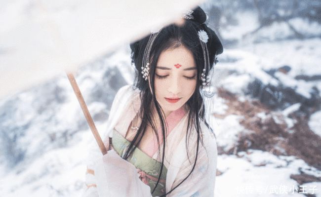 实体|汉服成财富密码?游戏扎堆出实体汉服,只为收割国风圈流量?